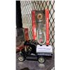 Image 3 : GEARBOX TOY LIMITED EDITION FORD BENZOL WITH GAS PUMP REPLICA