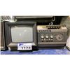 Image 2 : VINTAGE PORTABLE CRT TELEVISION AND TECHNICOLOR VIDEO SHOWCASE