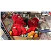 Image 2 : SHELF LOT OF LIMITED TREASURE COIN BEARS AND MORE