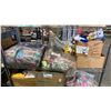 Image 1 : SHELF LOT OF ASSORTED KIDS PLUSH TOYS AND COIN BEARS