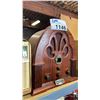 Image 2 : THOMAS COLLECTORS EDITION VINTAGE-STYLE CATHEDRAL WOODEN TABLETOP RADIO