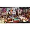 Image 4 : SHELF OF ASSORTED VINTAGE MICKEY MOUSE COLLECTABLE ITEMS INCL. MUGS, KEYCHAINS, FIGURINES AND MORE