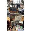 Image 3 : SHELF OF ASSORTED ELVIS PRESLEY COLLECTABLE ITEMS INCL. CARDS, TINS, MAGZINES AND MORE