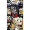 Image 4 : SHELF OF ASSORTED ELVIS PRESLEY COLLECTABLE ITEMS INCL. CARDS, TINS, MAGZINES AND MORE