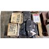 Image 1 : PALLET OF ASSORTED VINTAGE NEWSPAPERS: THE ILLUSTRATED LONDON NEWS, THE SUN, THE VANCOUVER DAILY