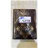 Image 1 : ANTIQUE LEATHER-BOUND GILDED PHOTO ALBUM WITH SIDE LATCH: CONTAINS PHOTOS: