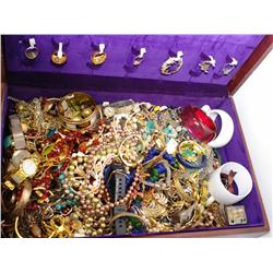 25 Lbs Large Box Costume Silver, 10Kt & 14Kt Gold