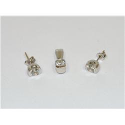 1.50Ctw Diamonds Pendant & Diamonds Studs Earring