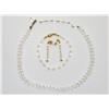 Image 1 : White European Crystal Set