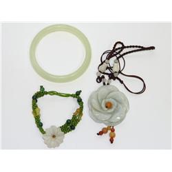 Apple Jade Flower design Necklace & Bracelet set
