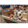 Image 3 : LARGE LOT OF CANNED GOODS, SNACKS, & MORE