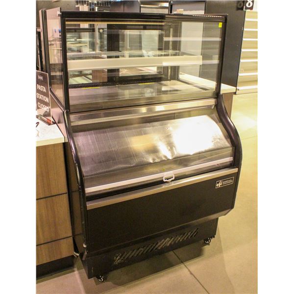 EFI REFRIGERATED COMBO REACH IN DISPLAY CASE