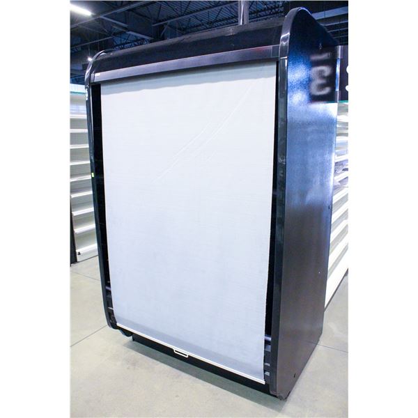 HUSSMAN REMOTE OPEN AIR MERCHANDISER