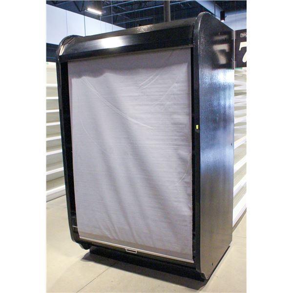 HUSSMAN REMOTE OPEN AIR MERCHANDISER