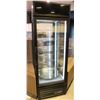 Image 1 : TRUE REFRIGERATED CAKE DISPLAY MERCHANDISER
