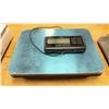 Image 1 : 200KG DIGITAL WEIGH SCALE M# WBY-2F