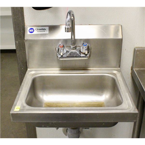 WALLMOUNT PERSONAL HAND WASHING SINK