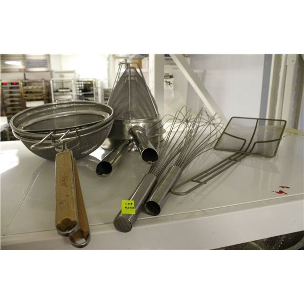 GROUP OF ASSORTED STRAINERS: FINE MESH, CHINA CAP