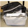 Image 1 : TOTE OF FLY TRAPS