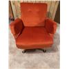 Image 2 : Upholstered Orange Velvet Armchair with Button Tufting