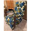 Image 3 : Upholstered Recliner Chair with Blue and Yellow Floral Pattern