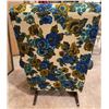 Image 5 : Upholstered Recliner Chair with Blue and Yellow Floral Pattern