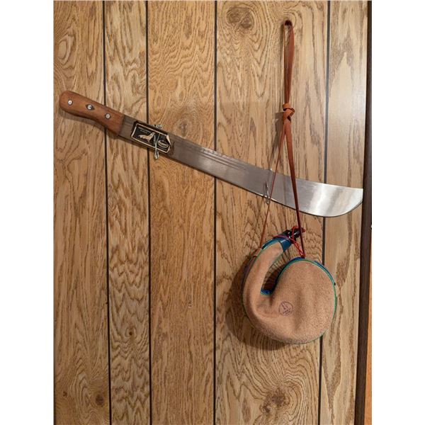 Henasa El Gallo Machete with Wooden Handle and Leather Sheath