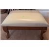 Image 2 : Table Lamp with Cut Glass Base, Wood Side Table and Vinyl Bench