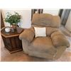 Image 5 : Upholstered Reclining Sofa and Chair Set with Wood Side Table