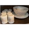Image 8 : Floral Pattern Porcelain Dinnerware Set with Pig Figurines, 41 Pieces