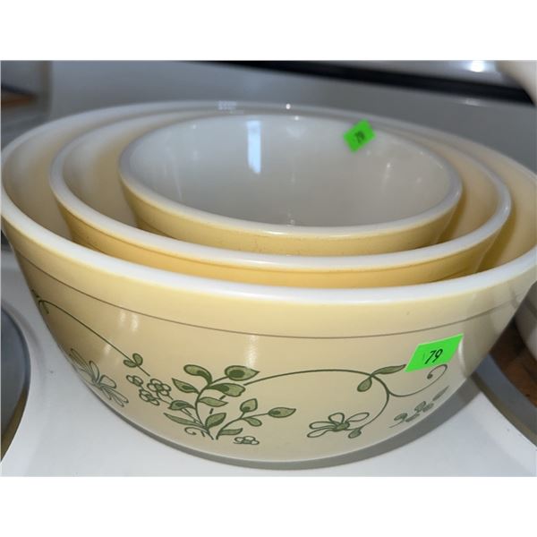 Pyrex Mixing Bowl Set Spring Blossom Pattern