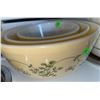 Image 3 : Pyrex Mixing Bowl Set Spring Blossom Pattern