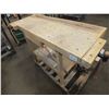 Image 1 : Wooden Work Bench w/ Bult In Clamps