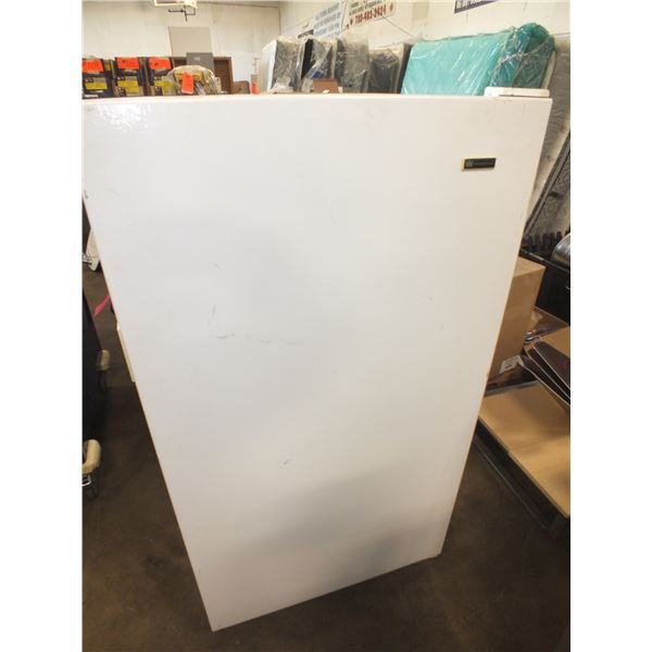 White Westinghouse Stand Up Freezer