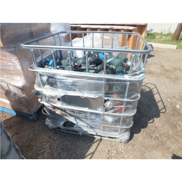 1 Carte Of Small Assorted Propane Bottles