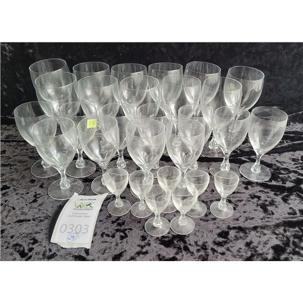 S1 Canadian Crystal Stemware A