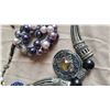 Image 19 : S1 Costume Jewelry A