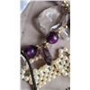 Image 27 : S1 Costume Jewelry A