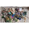 Image 1 : S1 Costume Jewelry A