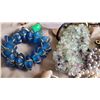 Image 20 : S1 Costume Jewelry A