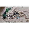 Image 2 : S1 Costume Jewelry A