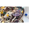 Image 8 : S1 Costume Jewelry A