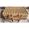 Image 26 : S1 Wicker Box With Costume Jewelry A