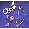 Image 25 : S1 Costume Jewelry A