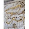 Image 14 : S1 Jade, Amber Jewelry & Box A
