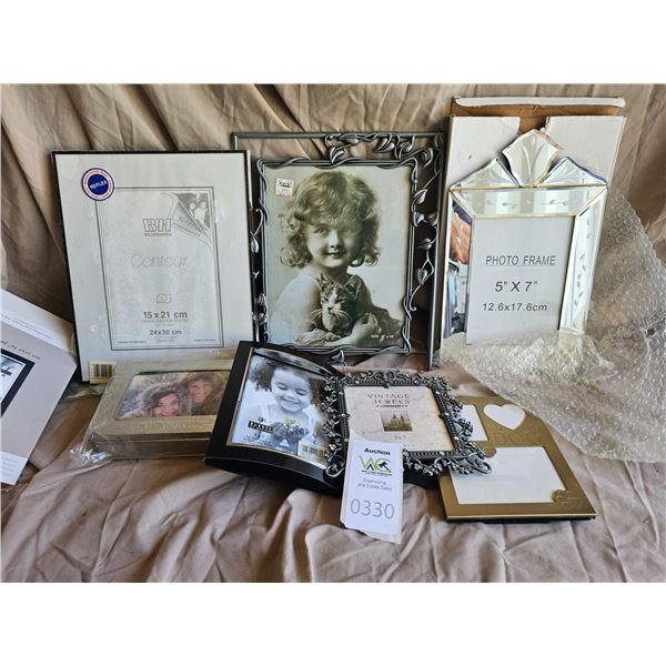 S1 New Picture Frames A