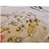 Image 12 : S1 Vintage Jewelry A