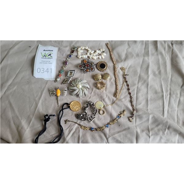 S1 Costume Jewelry A