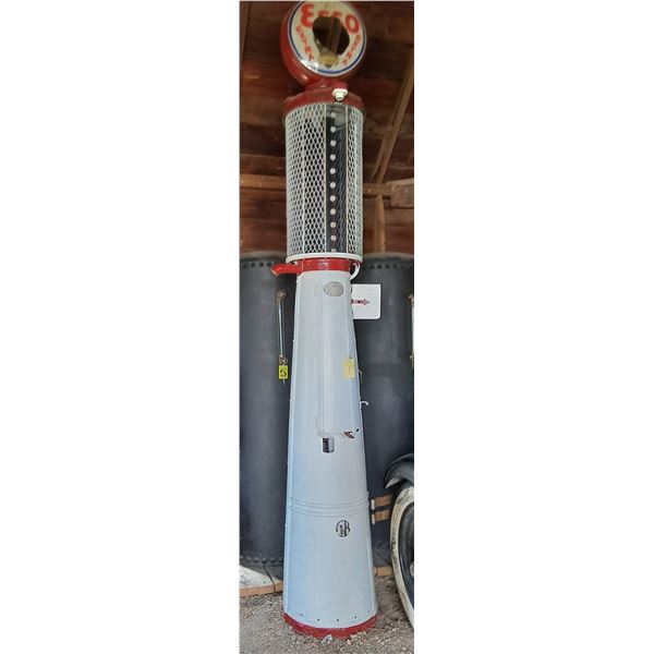 1920s Gilbert & Barker Has Bowser- Missing Pump