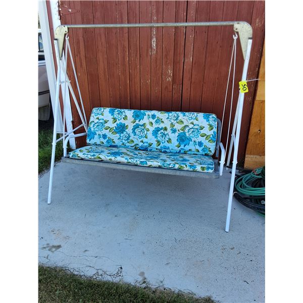 Metal Pitch Swing